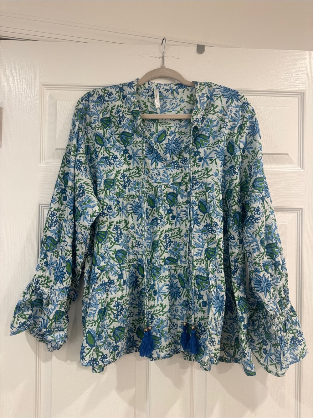 Blue & Green Floral Tie-Front Women's Tunic Top